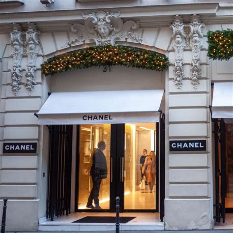 chanel hours paris|chanel shop online paris.